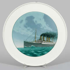 Großes Plateau mit Lloyddampfer von KPM-Berlin