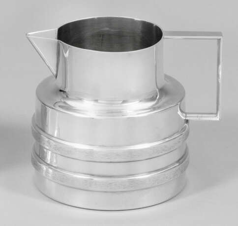 Kleiner Art Déco-Weinkrug - photo 1