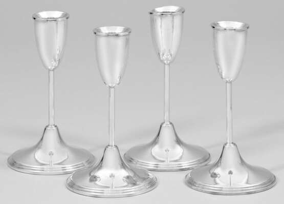 Vier kleine Tulpenleuchter - photo 1