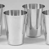 Satz von sechs eleganten Bechern - photo 1