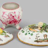 Zwei Deckel und ein Cachepot - photo 1