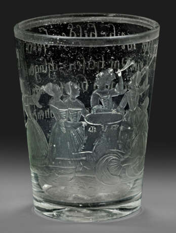 Böhmischer Barockbecher mit Hosenkriegs-Darstellung - фото 1