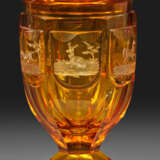 Biedermeier-Deckelpokal mit Jagdmotiven - фото 1