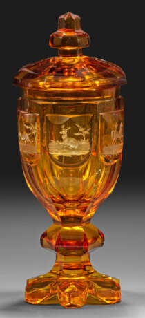 Biedermeier-Deckelpokal mit Jagdmotiven - фото 1