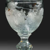 Großer Historismus-Deckelpokal mit Triumphzug des Apollo - photo 1