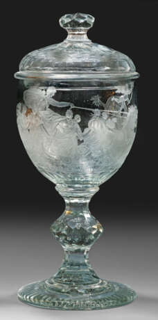 Großer Historismus-Deckelpokal mit Triumphzug des Apollo - photo 1