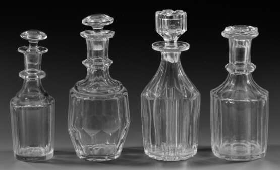 Vier Kristallkaraffen - фото 1 Vier Kristallkaraffen - фото 1