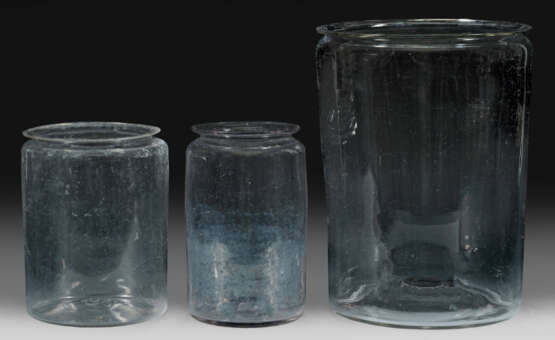 Drei Vorratsgefäße oder Bindegläser - фото 1 Drei Vorratsgefäße oder Bindegläser - фото 1