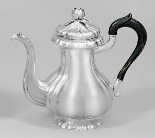 Kaffeekanne im Biedermeier-Stil - фото 1 Kaffeekanne im Biedermeier-Stil - фото 1