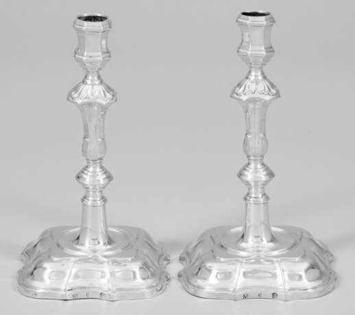 Paar Rokoko-Tafelleuchter - photo 1