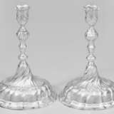 Paar feine Rokoko-Tafelleuchter - photo 1