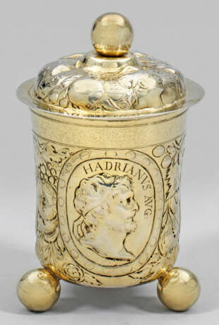 Barocker Deckel-Kugelfußbecher - photo 1