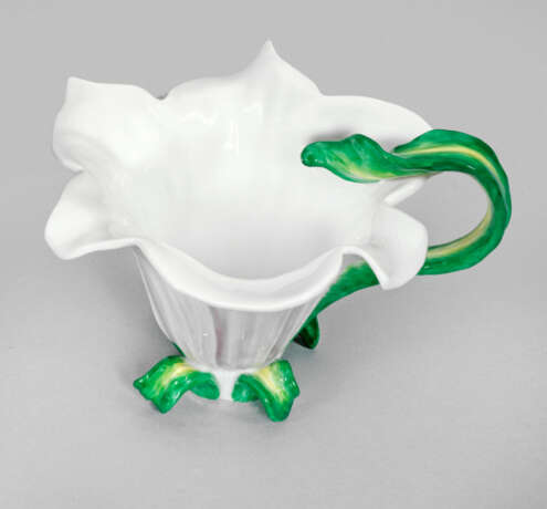 Tasse als Lilienblüte - фото 1