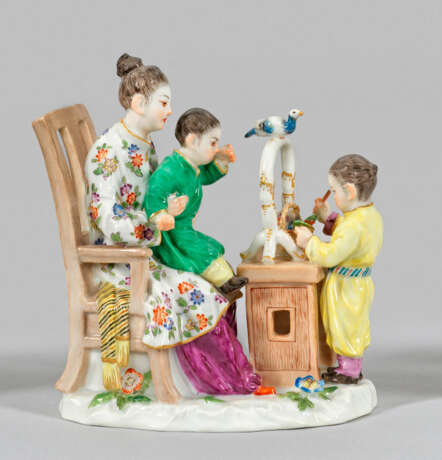 Figurengruppe Japaner mit Kindern - photo 1 Figurengruppe Japaner mit Kindern - photo 1