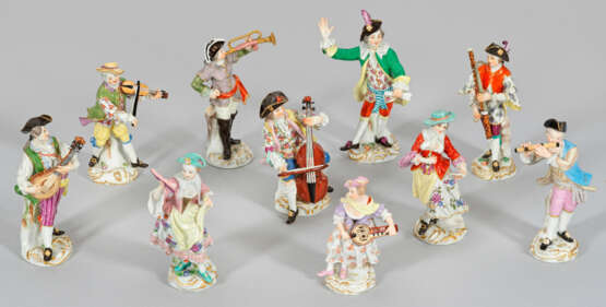 Sammlung von 10 Meissen Figuren aus der Serie - photo 1 Sammlung von 10 Meissen Figuren aus der Serie - photo 1