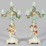 Paar Figurenleuchter mit Allegorien "Die vier Jahreszeiten" - photo 1