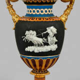 Monumentale Schlangenhenkelvase von Rörstrand - фото 1