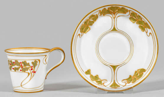 Jugendstil- Mokkatasse mit Blätterdekor - photo 1