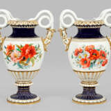 Paar monumentale Meissen Schlangenhenkelvasen mit - photo 2