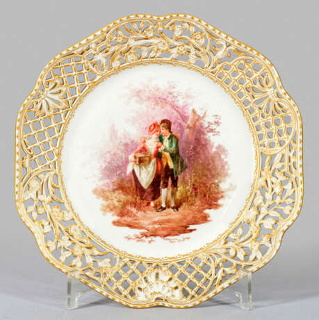 Dessertteller mit weicher Watteauszene - photo 1