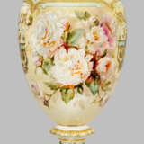 Bedeutende monumentale KPM Berlin-Prunkvase mit Weichmalerei - photo 4