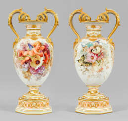 Große KPM Berlin "Urbino-Vase mit Schlangenhenkeln" und