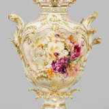 Prachtvolle KPM Berlin Potpourrivase mit Weichmalerei - фото 1