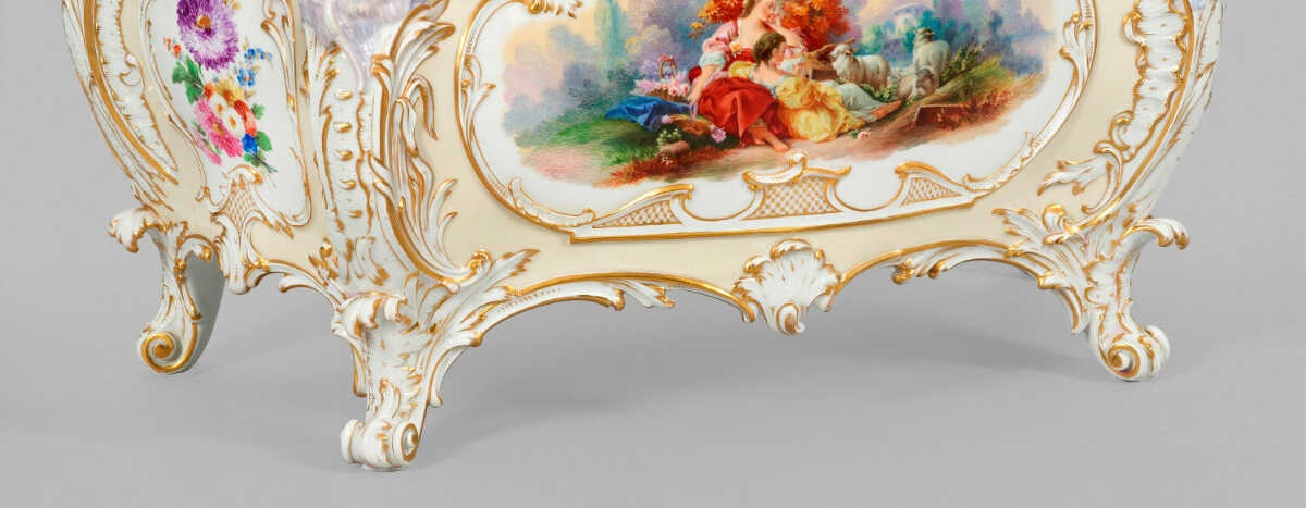 Seltene große Schmuckschatulle von KPM Berlin