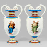 Paar prächtige Urbino-Vasen von KPM Berlin - photo 1
