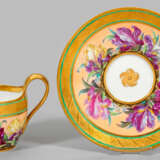 Feine Empire-Ziertasse mit Blumendekor "en terrasse" - photo 1