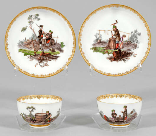 Paar seltene Meissen Teetassen mit Bergmannsdekor - photo 1