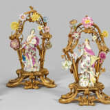 Vier allegorische Meissen Figurengruppen in Bronzelauben - фото 1