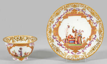 Frühes Böttgerporzellan-Koppchen mit Chinoiserien