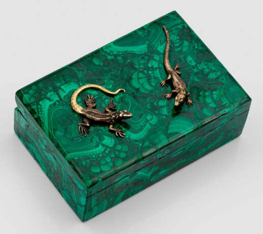 Malachitdose mit Eidechsenpaar - photo 1 Malachitdose mit Eidechsenpaar - photo 1