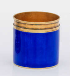 Kleiner Schnapsbecher