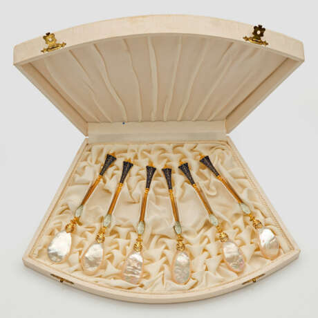 Satz von sechs Kaviarlöffeln - photo 1