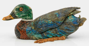 Zierfigur einer Ente