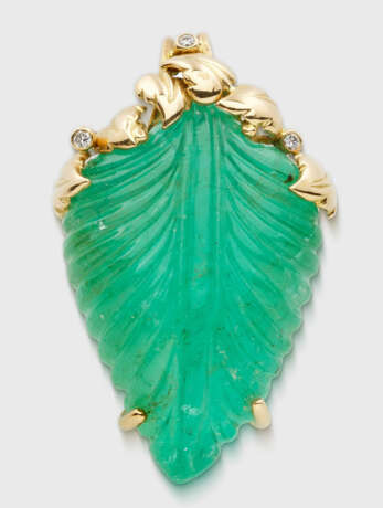Dekorativer Smaragd-Anhänger - фото 1