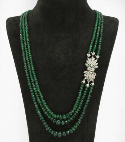 Repräsentatives Collier mit Smaragden - Foto 1