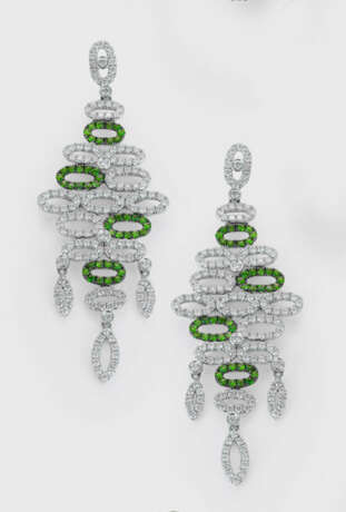 Paar extravagante Brillant-Chandeliers - photo 1