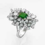 Cocktail-Smaragd-Ring - фото 1