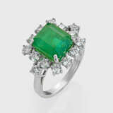 Klassischer Sambia-Smaragd-Ring - фото 1