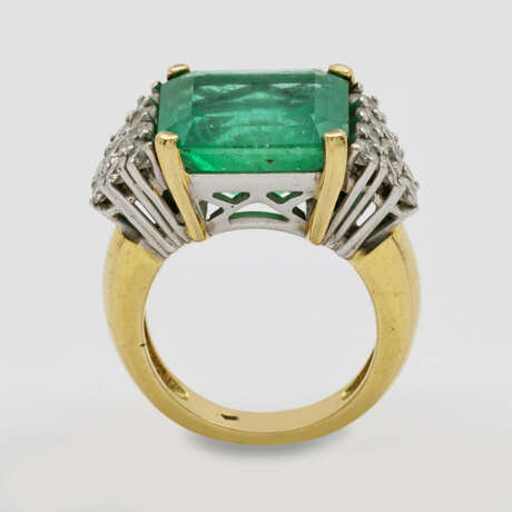 Hochqualitätvoller kolumbianischer "Muzo"-Smaragdring - фото 3 Hochqualitätvoller kolumbianischer "Muzo"-Smaragdring - фото 3