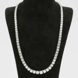 Hochkarätiges Brillant-Rivière-Collier - фото 1