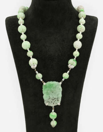 Chinesisches Jade-Sautoir - фото 1