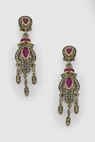 Paar Belle Epoque Rubin-Ohrgehänge - photo 1
