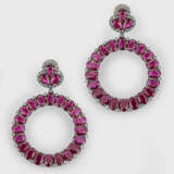 Paar dekorative Rubin-Diamant-Ohrgehänge - фото 1