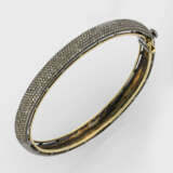 Klassischer Diamant-Armreif - фото 1