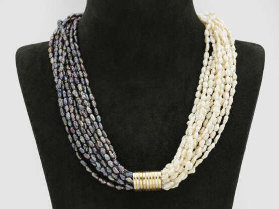 Dekoratives Biwa-Perlcollier - photo 1