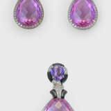 Dekoratives Demi-Parure mit synthetischen Saphiren - Foto 1